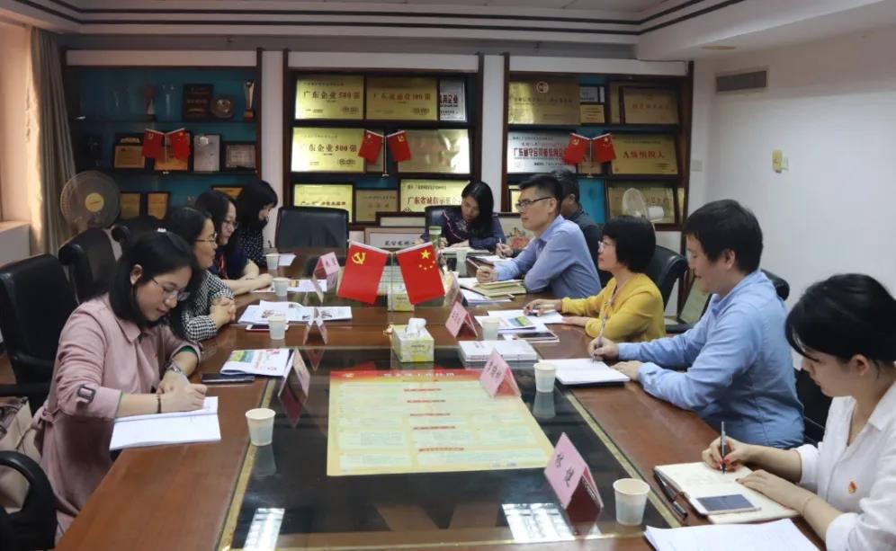 【“五四青年談”系列報道之五】逆境尋機 外貿先鋒的破局“組合拳” ——記省外貿開發業務四部經理李福建