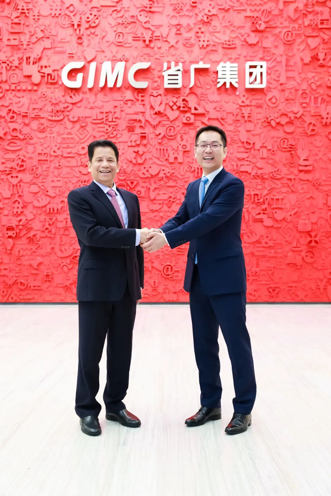 繼往開來再出發!廣新集團所屬省廣集團新一屆管理團隊正式亮相 繼往開來再出發!廣新集團所屬省廣集團新一屆管理團隊正式亮相