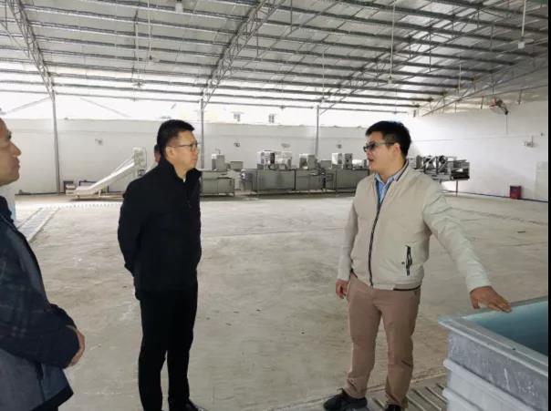 集團黨委副書記、總經理白明韶到鎮南村調研指導脫貧攻堅工作 集團黨委副書記、總經理白明韶到鎮南村調研指導脫貧攻堅工作