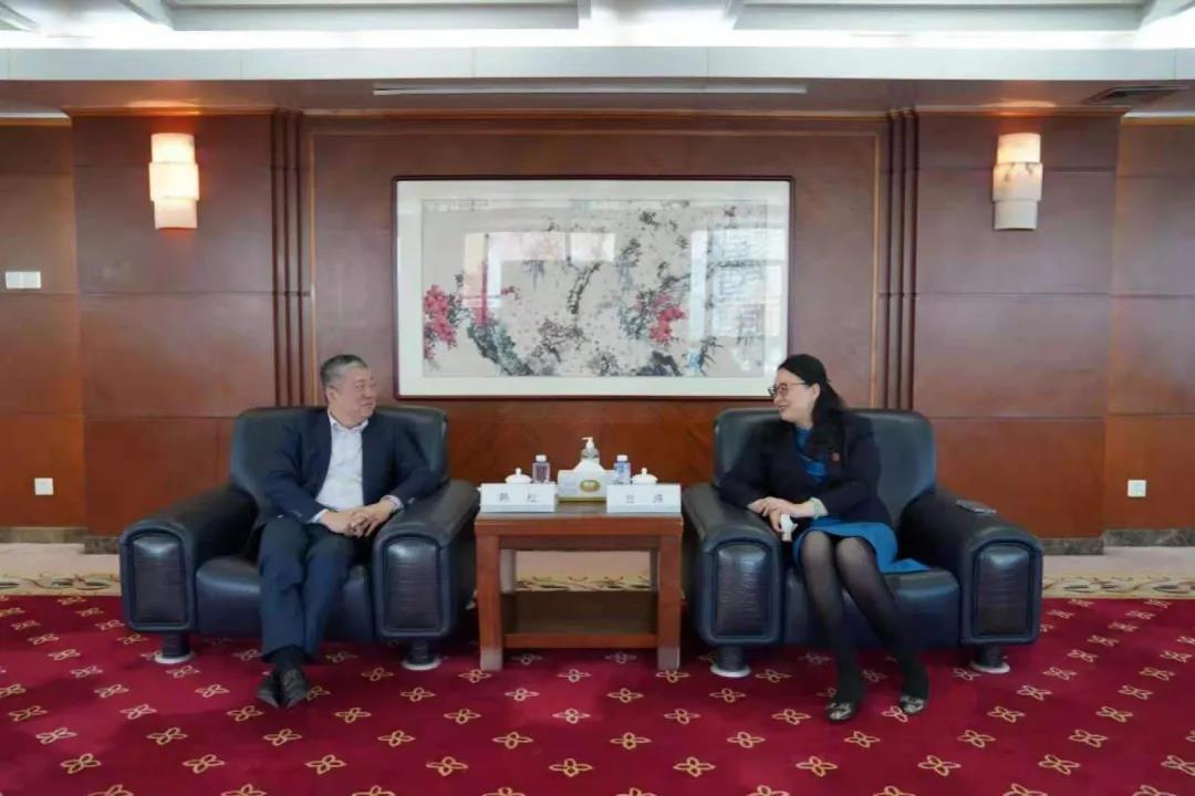 強化銀企合作,共筑美好未來 強化銀企合作,共筑美好未來