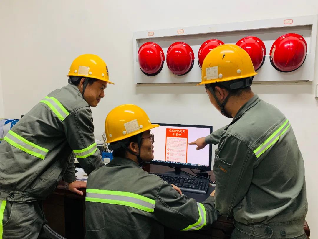 廣新集團擦亮“工”字品牌 凝心聚力奮進新征程 廣新集團擦亮“工”字品牌 凝心聚力奮進新征程