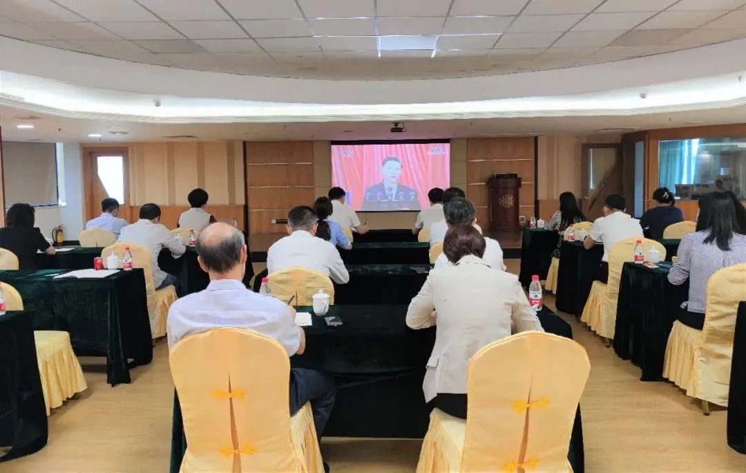 踔厲奮發，勇毅前行｜廣新集團認真組織收聽收看黨的二十大開幕盛況