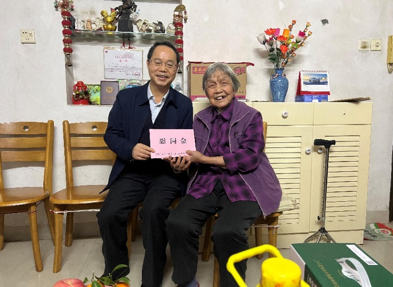 廣新集團黨委開展春節走訪慰問活動